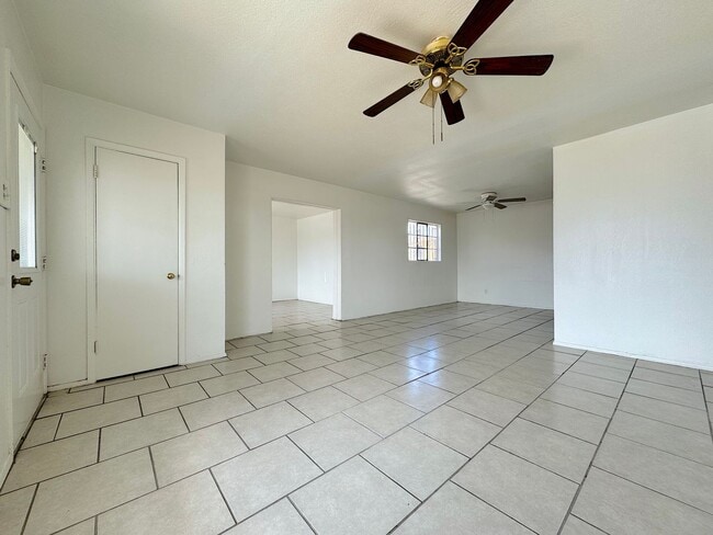 4117 Volcanic Ave in El Paso, TX - Building Photo - Building Photo