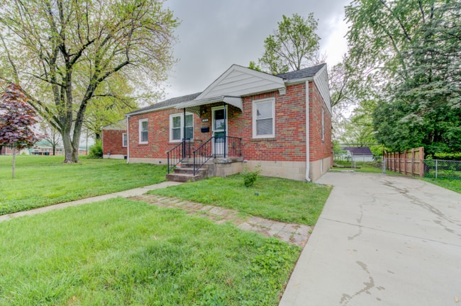 3632 San Jose Ln in St. Ann, MO - Building Photo - Building Photo