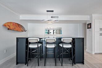 3456 S Ocean Blvd in Palm Beach, FL - Building Photo - Building Photo