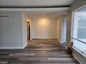 763 Douglas St, Unit 763 Douglas in Jackson, MI - Building Photo - Building Photo