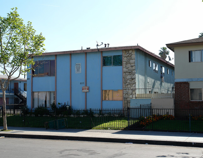 801 S Townsend St in Santa Ana, CA - Foto de edificio - Building Photo