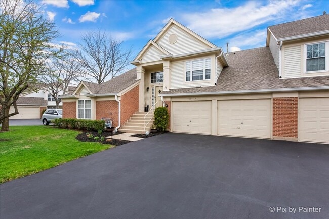 property at 422 Cromwell Cir