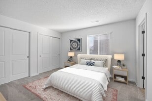 Echo Flats in Hamilton, OH - Building Photo