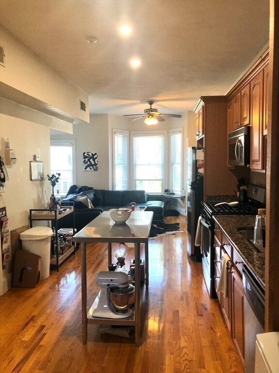288 W 3rd St in Boston, MA - Building Photo - Building Photo