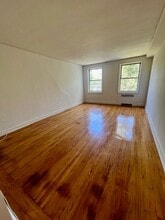 1 Larchmont Acres in Larchmont, NY - Building Photo - Building Photo