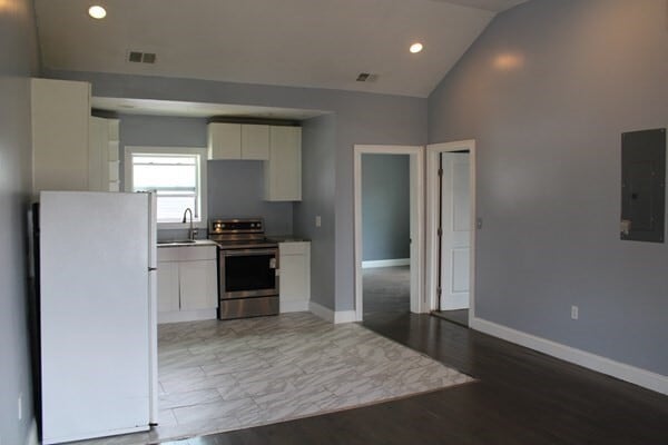 211 Green St in Brockton, MA - Building Photo - Building Photo