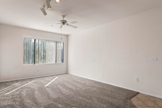 18416 N Cave Creek Rd in Phoenix, AZ - Building Photo - Building Photo