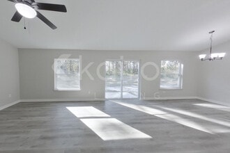 820 Marion Oaks Manor in Ocala, FL - Foto de edificio - Building Photo