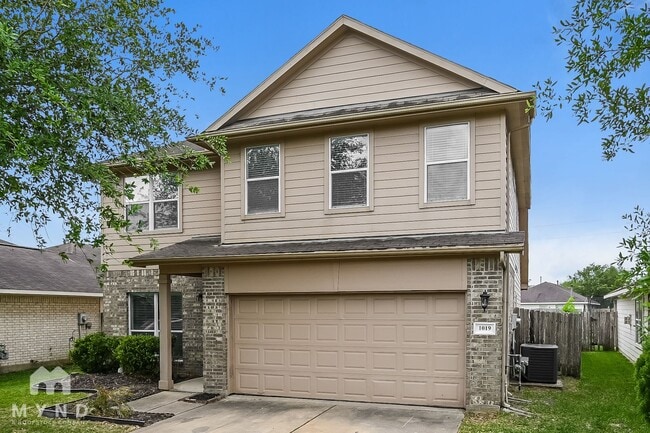 property at 1019 Auburn View Ln