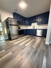 605 Marshall St in Rockdale, TX - Building Photo - Building Photo