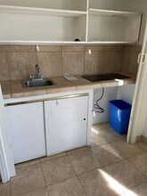 121 Santa Ynez St in Santa Barbara, CA - Building Photo - Building Photo