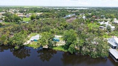 6737 Lincoln Rd in Bradenton, FL - Building Photo - Building Photo