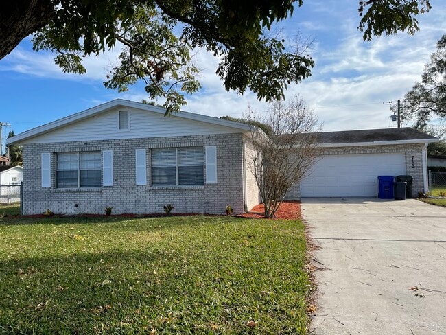 property at 2122 Sylvester Ct