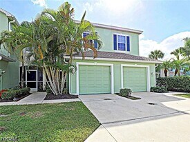 3647 Pine Oak Cir in Ft. Myers, FL - Building Photo
