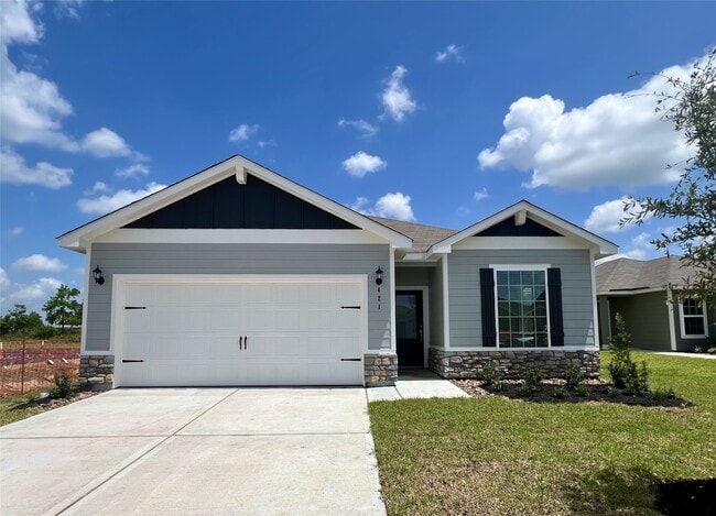 property at 421 Tejas Trl
