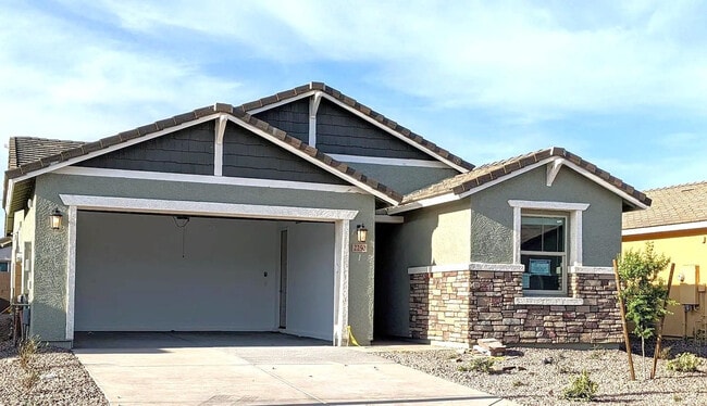 2250 E Kelly Dr in Gilbert, AZ - Building Photo - Building Photo