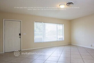 401 NW 8th Ct in Boynton Beach, FL - Building Photo - Building Photo