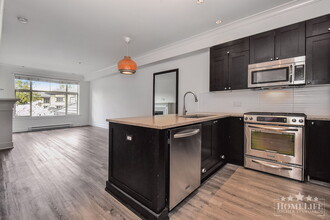15185-15136 36 Ave in Surrey, BC - Building Photo - Building Photo