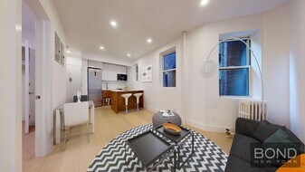 514 E 12th St in New York, NY - Building Photo