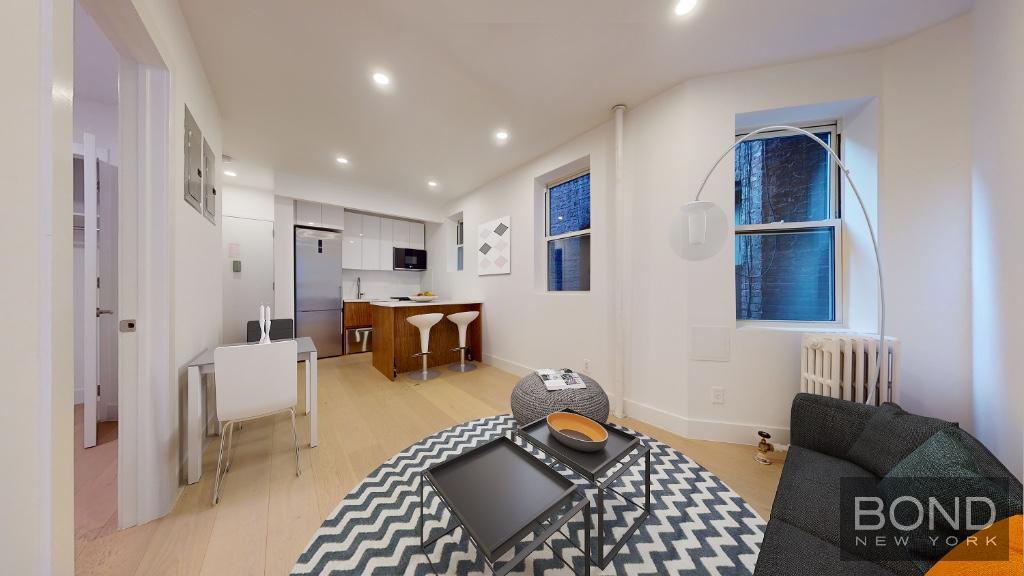 514 E 12th St in New York, NY - Building Photo