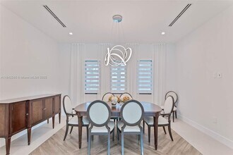 7720 SW 130th St in Miami, FL - Building Photo - Building Photo