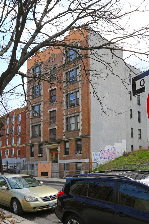 104 Terrace View in Bronx, NY - Foto de edificio