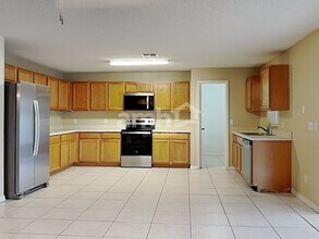 850 Woodvale St in Clermont, FL - Building Photo - Building Photo