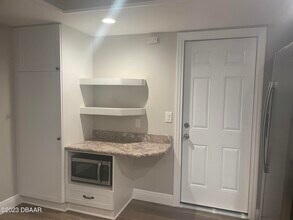 261 Manhattan Way in Port Orange, FL - Building Photo - Building Photo