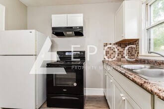 1423 Dellabrook Rd in Winston-Salem, NC - Building Photo - Building Photo