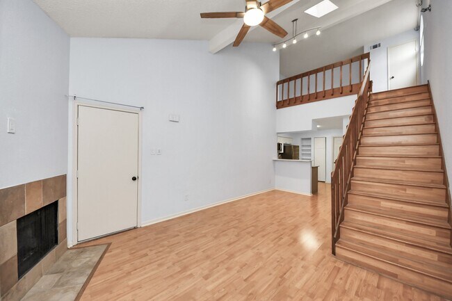 property at 2425 Holly Hall St