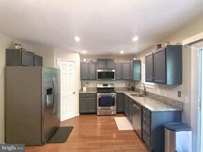 6556 Ridgeborne Dr in Rosedale, MD - Building Photo - Building Photo