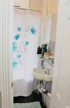 7 Champney Pl, Unit 1 in Boston, MA - Building Photo - Building Photo