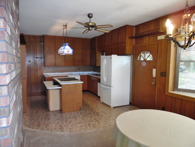 2638 Table Rock Rd in Pickens, SC - Building Photo - Building Photo