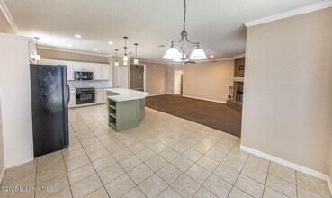 5012 100th St in Lubbock, TX - Building Photo - Building Photo