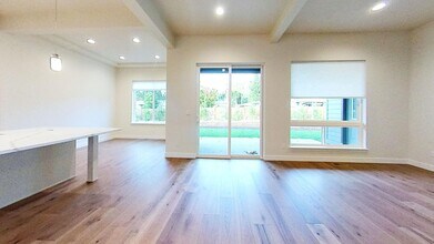 2604 S 42nd St in Bellingham, WA - Building Photo - Building Photo