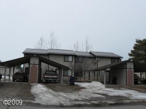 9 Martha Rd in Columbia Falls, MT - Foto de edificio