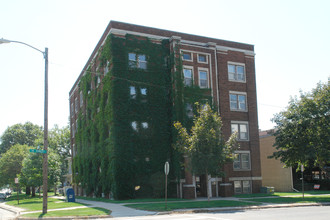 1345 H St in Lincoln, NE - Building Photo - Building Photo