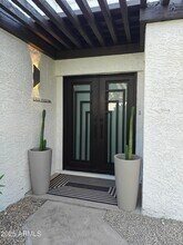 1925 E Lane Ave in Phoenix, AZ - Building Photo - Building Photo
