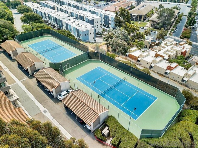 10225 Caminito Cuervo in San Diego, CA - Building Photo - Building Photo