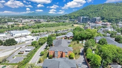 2102 Stephenson Ave SW, Unit 22 in Roanoke, VA - Building Photo - Building Photo