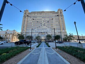 221 W Lancaster Ave in Fort Worth, TX - Foto de edificio - Building Photo