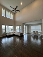 5321 Ponte Tresa Dr in Bee Cave, TX - Building Photo - Building Photo