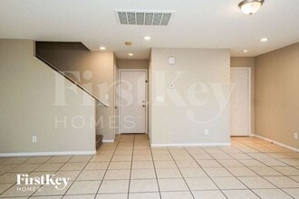 10833 Beach House Ave in Las Vegas, NV - Building Photo - Building Photo