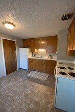 1-1005-1002 S 11th Ave in Yakima, WA - Building Photo - Building Photo