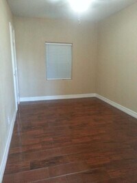 3029 Kowis St photo'