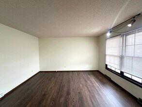 2839 S Dayton Ave in Springfield, MO - Building Photo - Building Photo