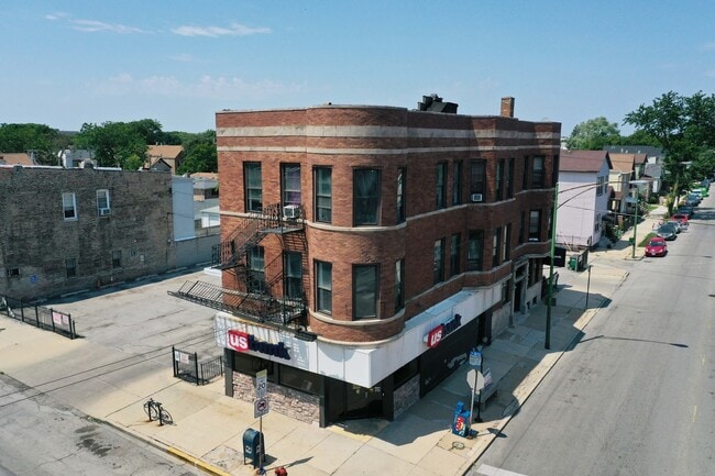 property at 3652 S Wallace St