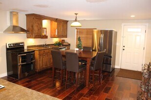 54 E 750 S, Unit Basement Apartment in Lehi, UT - Building Photo