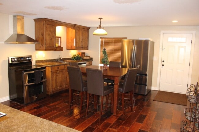 54 E 750 S, Unit Basement Apartment