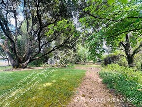 1036 Bridgeview Dr in Placerville, CA - Building Photo - Building Photo